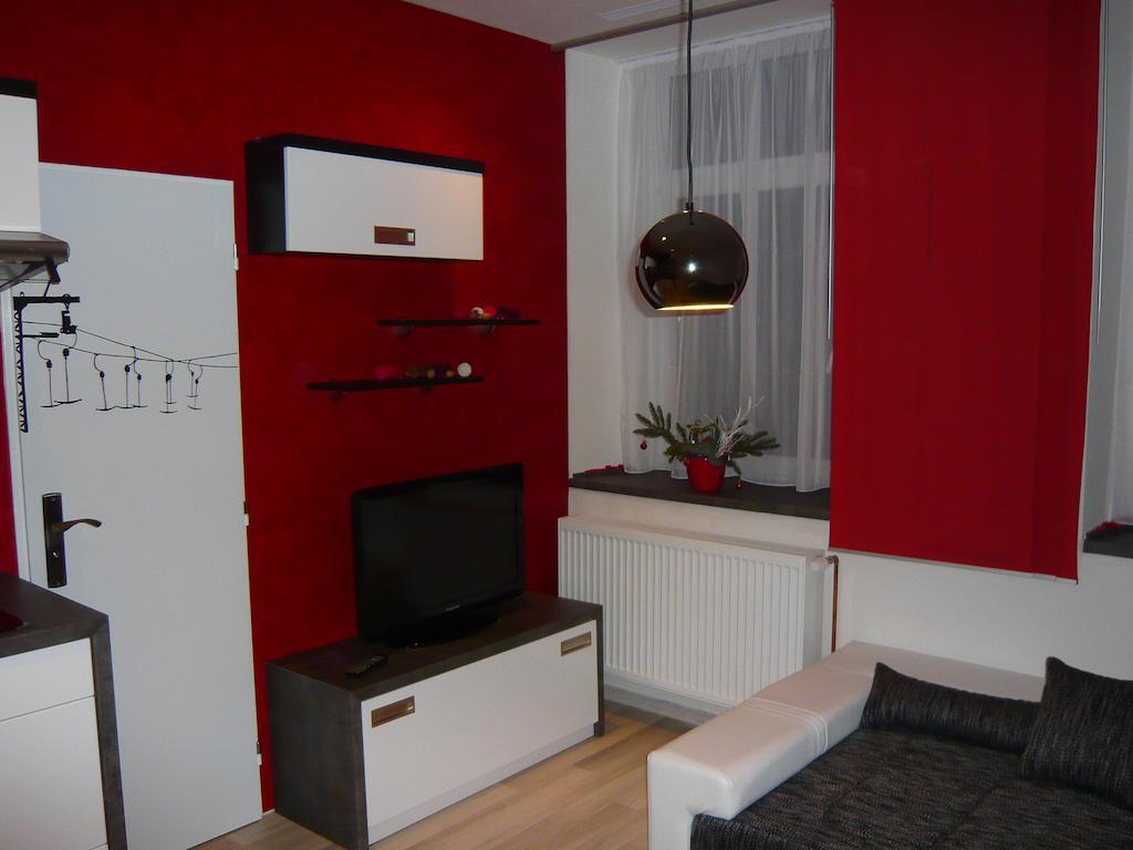 Apartmany Liska Mladé Buky Værelse billede