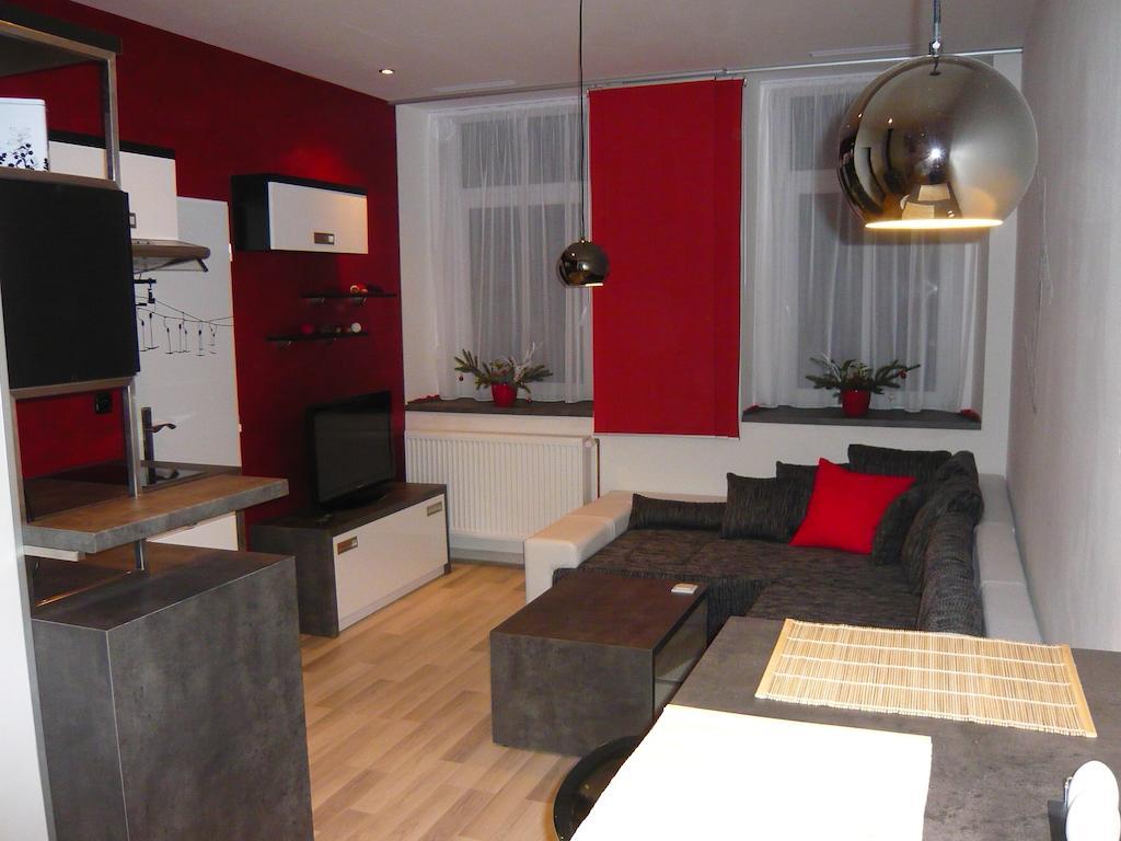 Apartmany Liska Mladé Buky Værelse billede